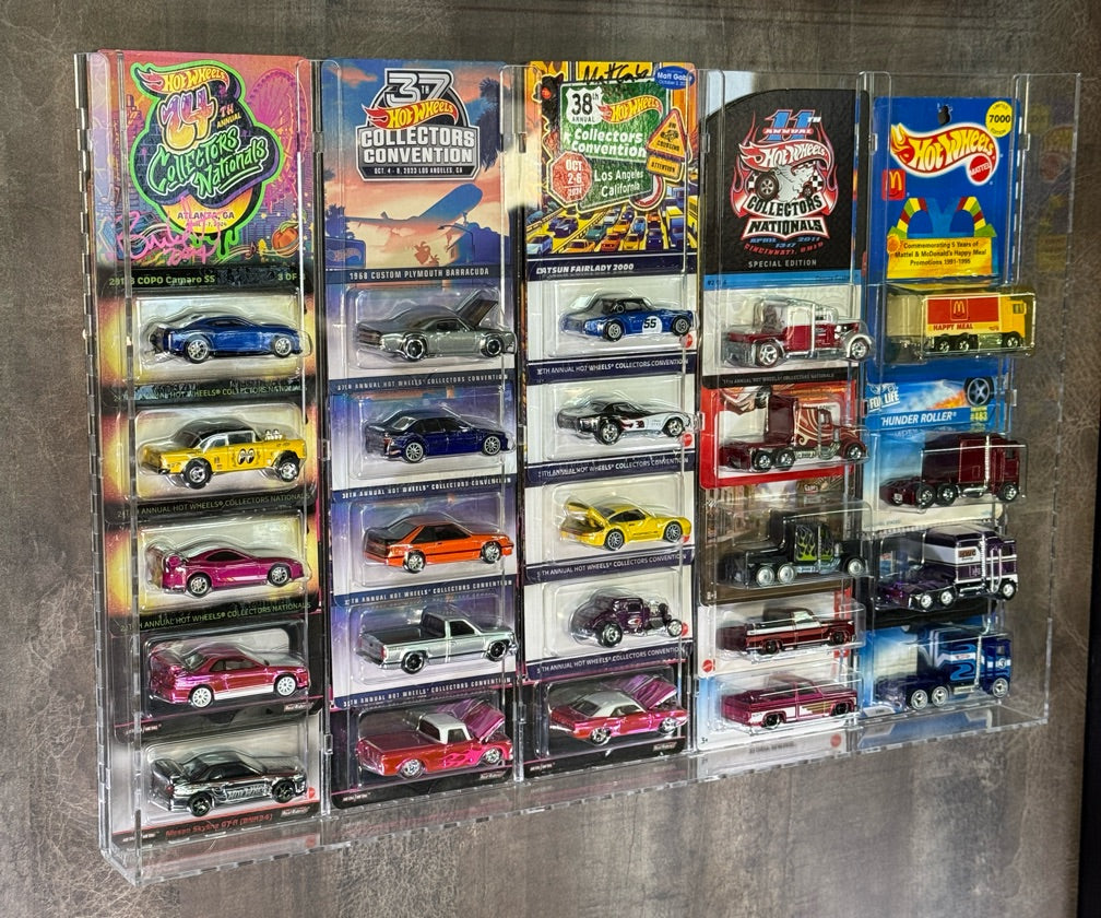 Mainline & Premium Carded Display with Dust Protector (35 Mainlines / 35 Premiums)