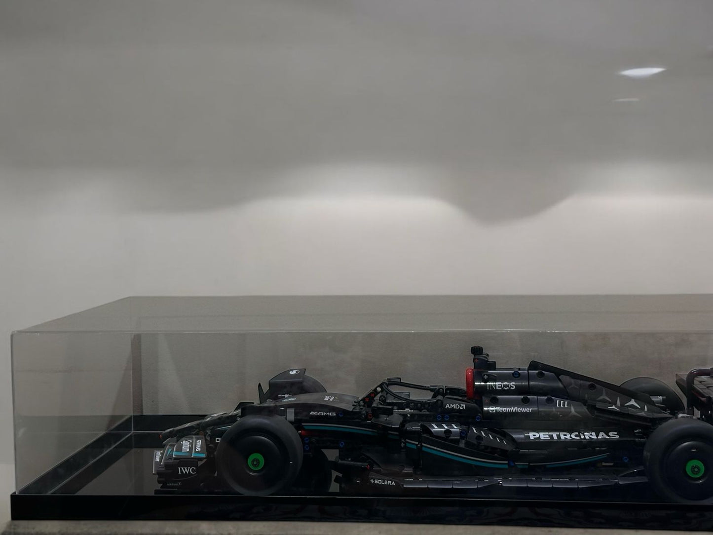 Clear Acrylic display for 1:8 scale F1 car.
