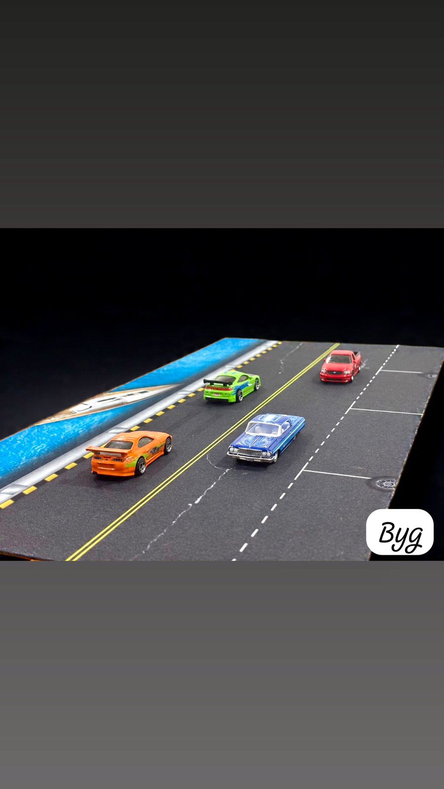 Beach Drive - PARKING Rubber MAT (60cm x 30cm ) Suitable for Hotwheels ( scale 1:64)