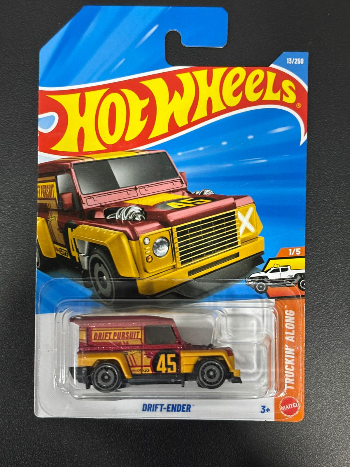 HOTWHEELS- DRIFT-ENDER