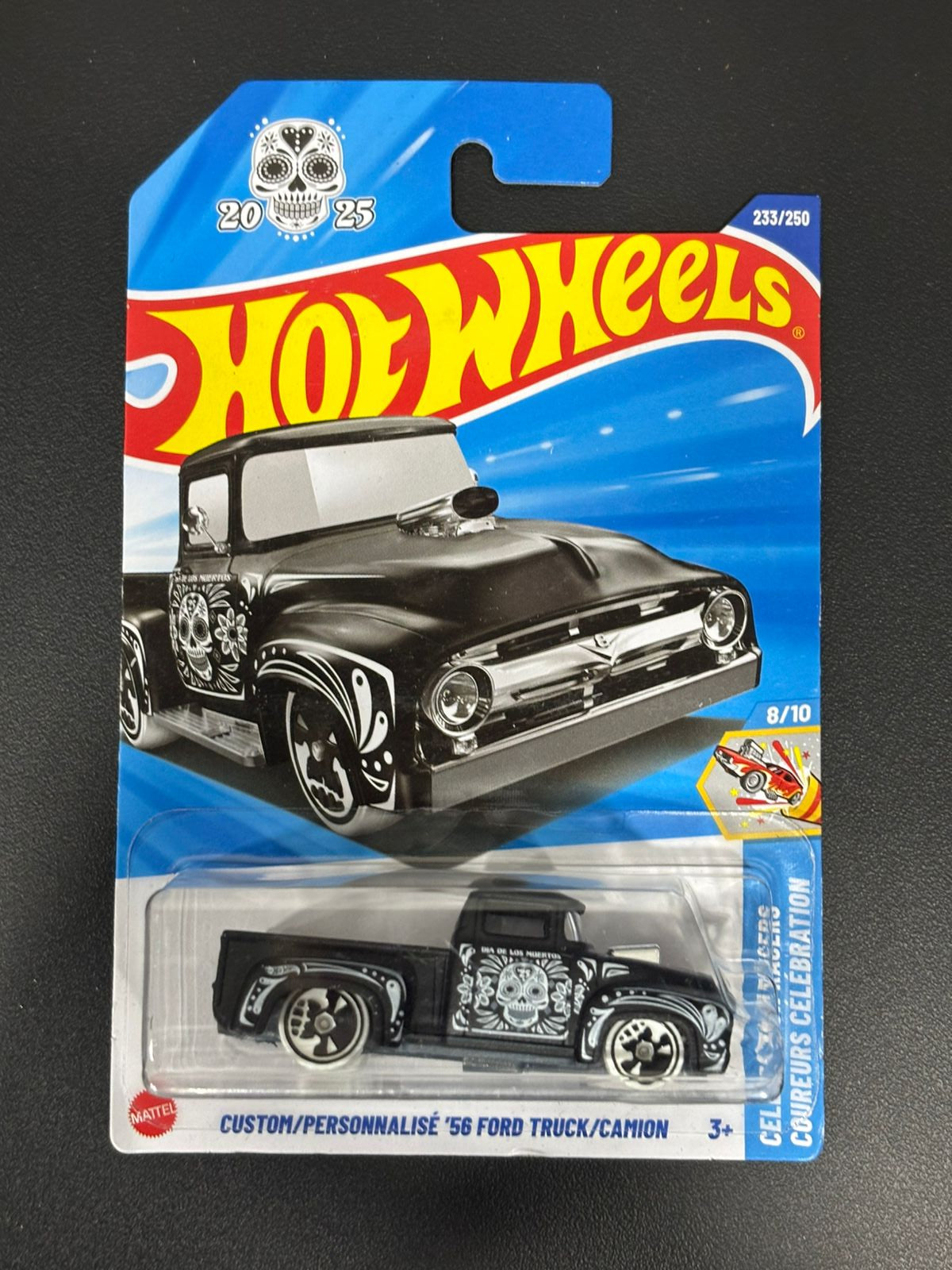 HOTWHEEELS- CUSTOM '56 FORD TRUCK/CAMION