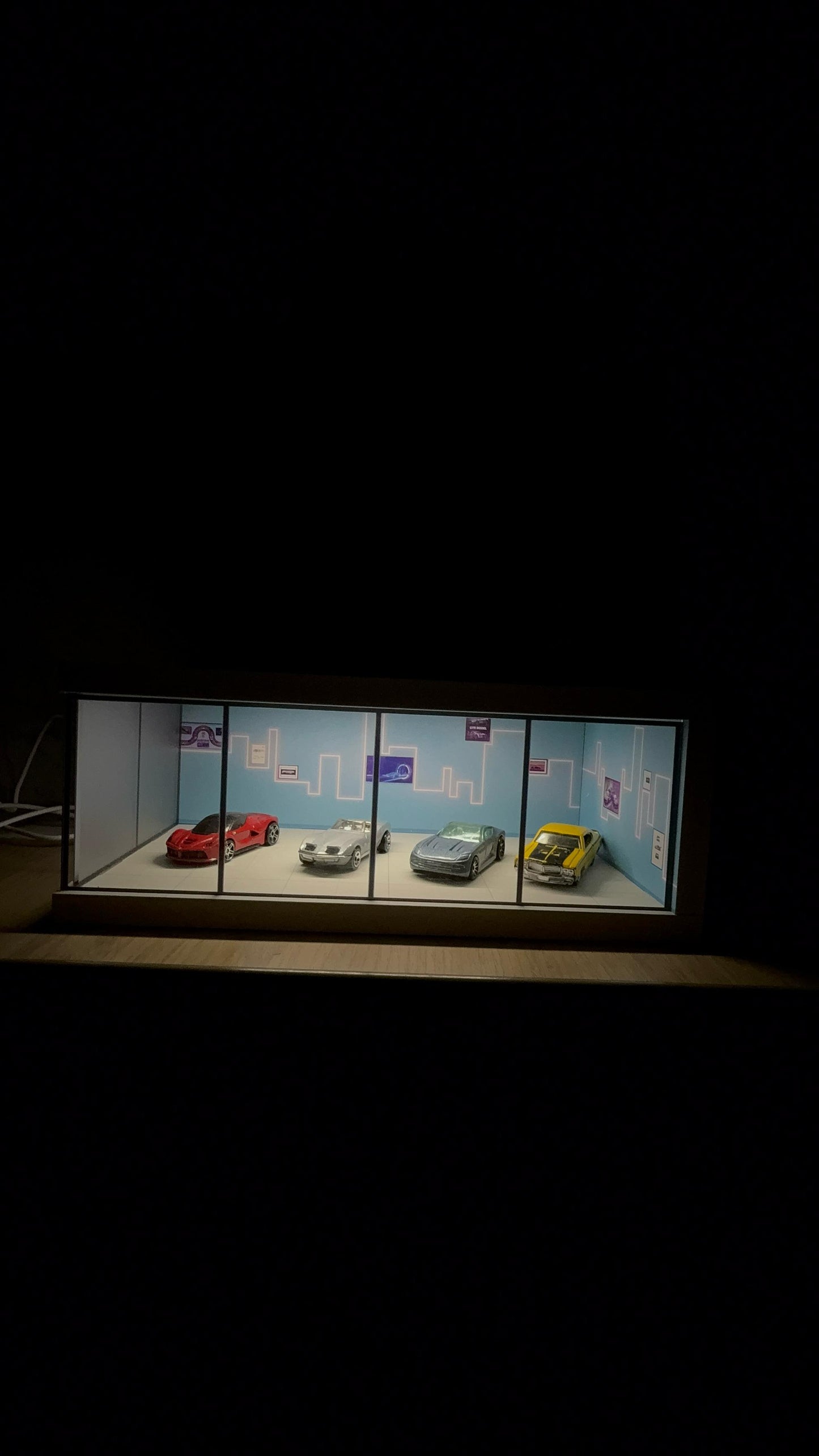 Luxury Miniature Car Showroom for 1:24, 1:43 & 1:64 Models (BLUE)
