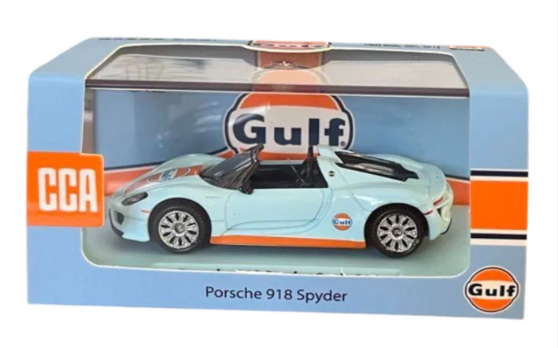 CCA PORSCHE 918 SPYDER 1:64 Scale with Acrylic Case
