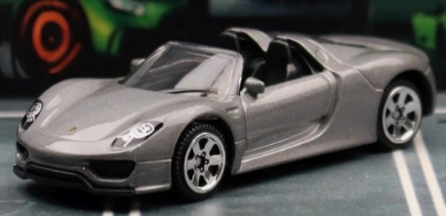 CCA- Porsche 918 Spyder 1:64 Scale