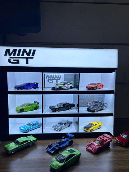 Mini GT 09 Compartments organizer with LED lights 1/64