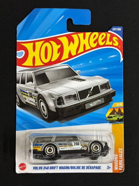 HOTWHEELS- VOLVO 240 DRIFT WAGON