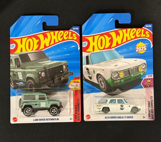HOTWHEELS- LAND ROVER DEFENDER 90, ALFA ROMEO GIULIA T1 SUPER