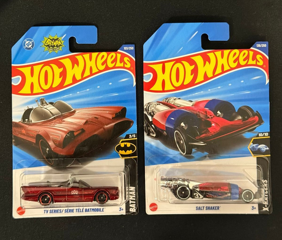 HOTWHEELS- BATMOBILE, SALT SHAKER