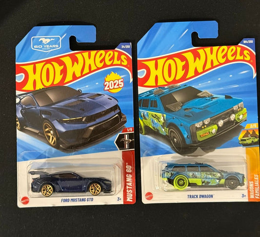 HOTWHEELS- FORD MUSTANG GTD, TRACK DWAGON