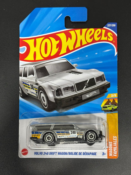 HOTWHEELS- VOLVO 240 DRIFT WAGON